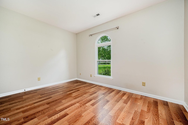 6 Blake Ct, Durham, NC 27712 - unfurnished room featuring light wood-style flooring and baseboards