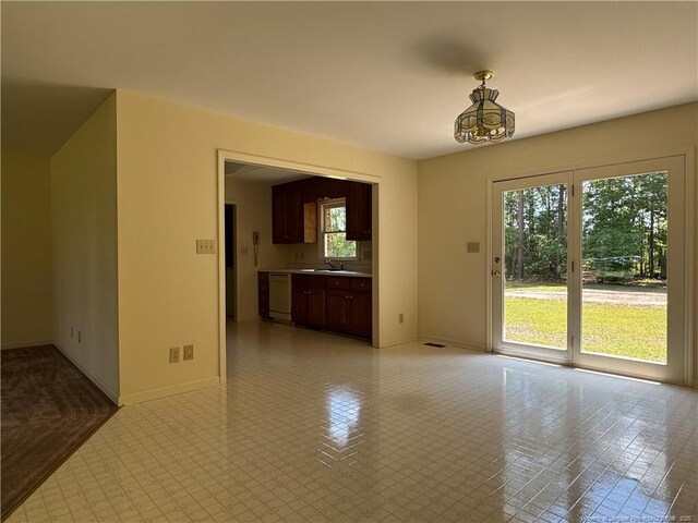 550 Old Parker Farm Rd, Raeford, NC 28376 - photo 23