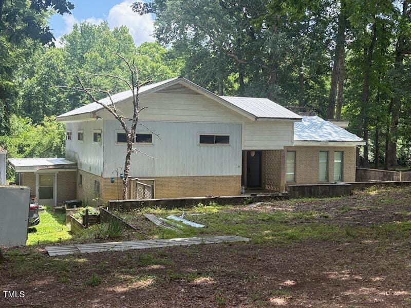 35 Windsor St, Goldston, NC 27252 - photo 1