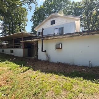 35 Windsor St, Goldston, NC 27252 - photo 2