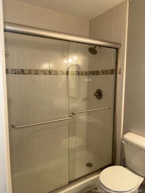 5027 Chesapeake Rd, Fayetteville, NC 28311 - full bathroom with a stall shower