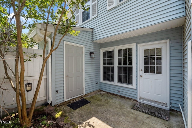 116 Saint Andrews Ln, Chapel Hill, NC 27517 - doorway to property