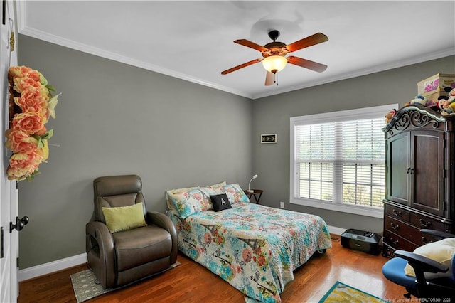 2825 Sand Trap Ln, Hope Mills, NC 28348 - bedroom with wood finished floors, ornamental molding, and a ceiling fan