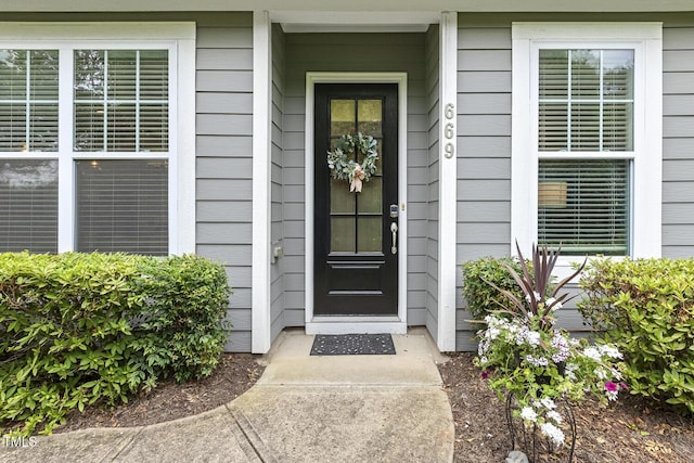 669 Fallon Grove Way, Raleigh, NC 27608 - property entrance