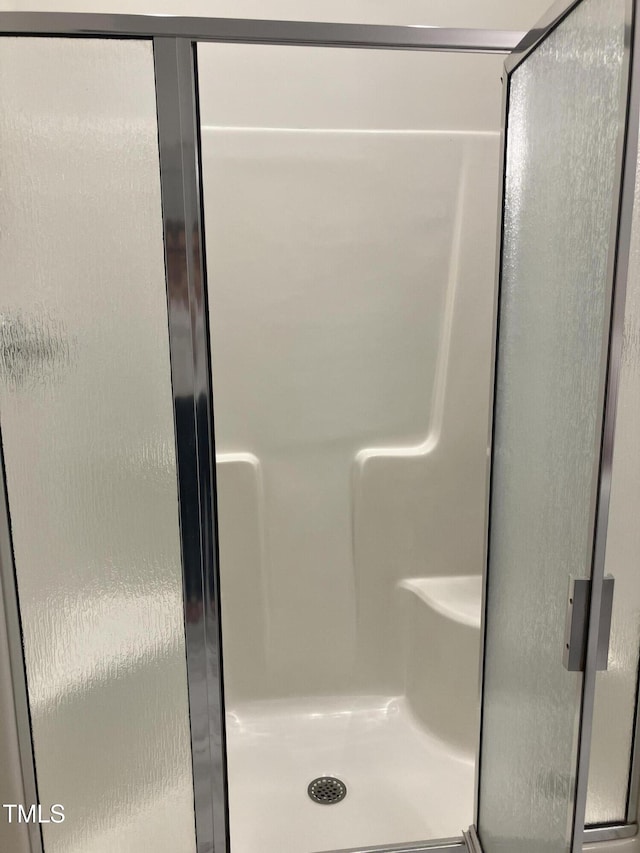 619 Rudy Dr, Clayton, NC 27520 - full bathroom with a shower stall