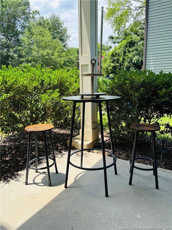 914 W Rowan St SW, Fayetteville, NC 28301 - view of balcony