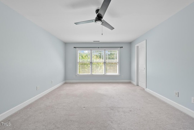 203 Bluefield Rd, Chapel Hill, NC 27517 - unfurnished room with light carpet and a ceiling fan