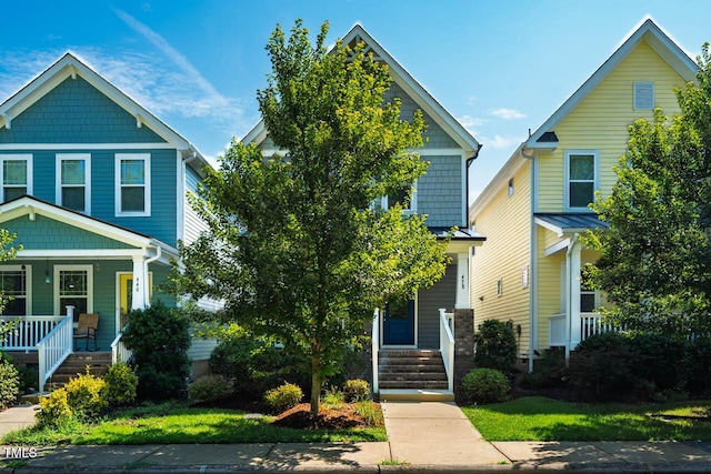 438 Granite Mill Blvd, Chapel Hill, NC 27516 - american foursquare style home with a porch