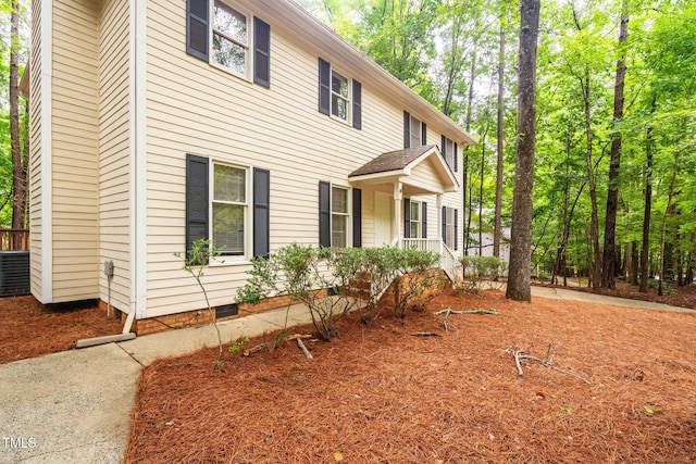 4316 American Dr, Durham, NC 27705 - colonial house with crawl space