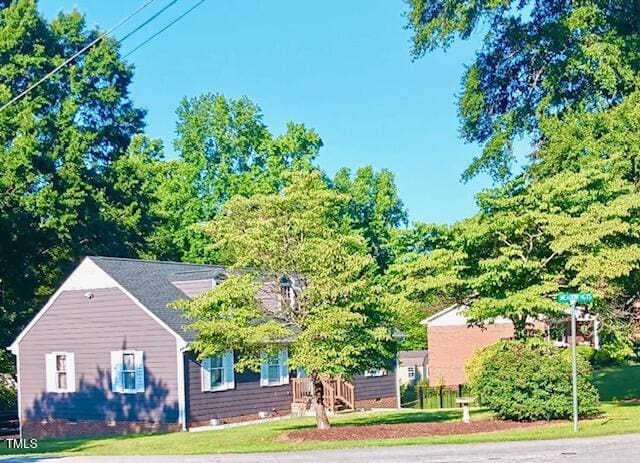 105 Meadow Brook Ln, Oxford, NC 27565 - obstructed view of property with a front lawn and crawl space