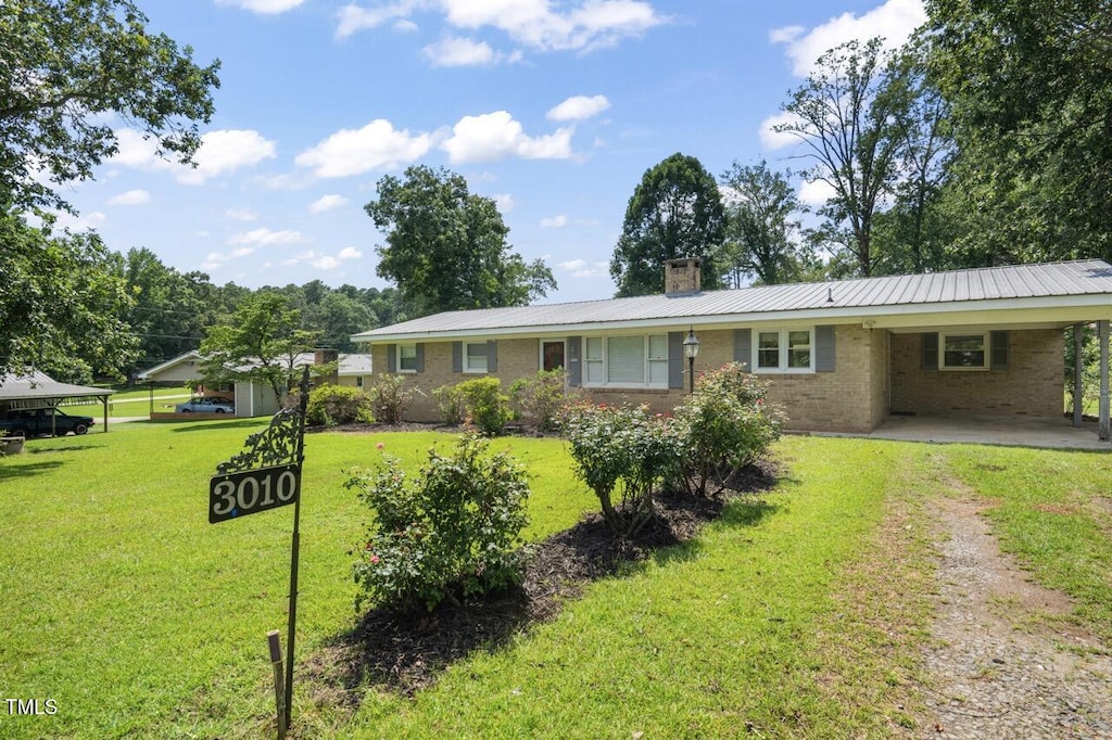 3010 Currituck Dr, Sanford, NC 27332 - photo 1