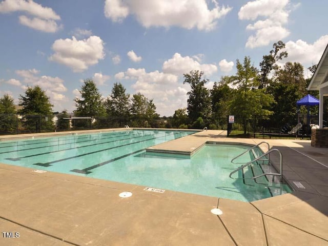 2127 Rivergrass Ct, Raleigh, NC 27610 - community pool with a patio