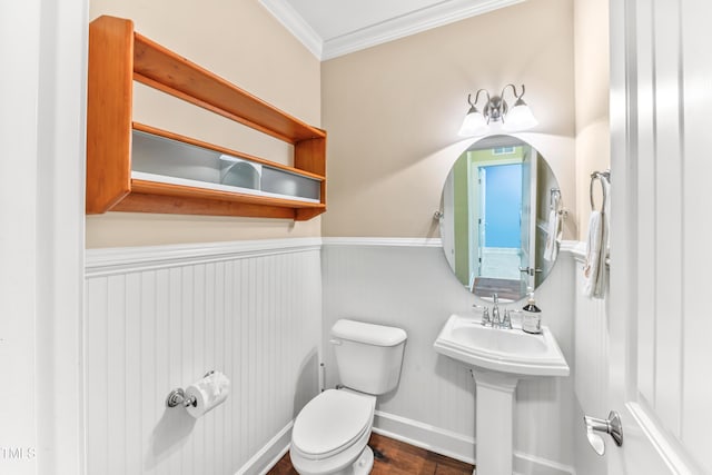 428 Holsten Bank Way, Cary, NC 27519 - bathroom with crown molding, a wainscoted wall, and wood finished floors