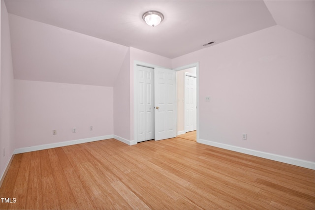 9903 Oak Hollow Rd, Chapel Hill, NC 27516 - bonus room featuring vaulted ceiling and light wood-style floors