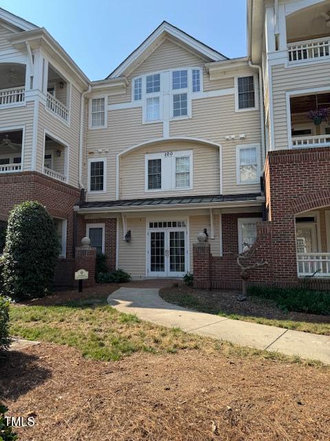100 Northbrook Dr Unit 205, Raleigh, NC 27609 - photo 1