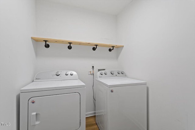 5 Bent Branch Ct, Durham, NC 27704 - laundry area with independent washer and dryer