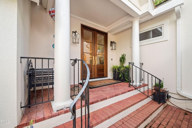 781 Crabtree Crossing Pkwy, Cary, NC 27513 - view of exterior entry with stucco siding and a porch