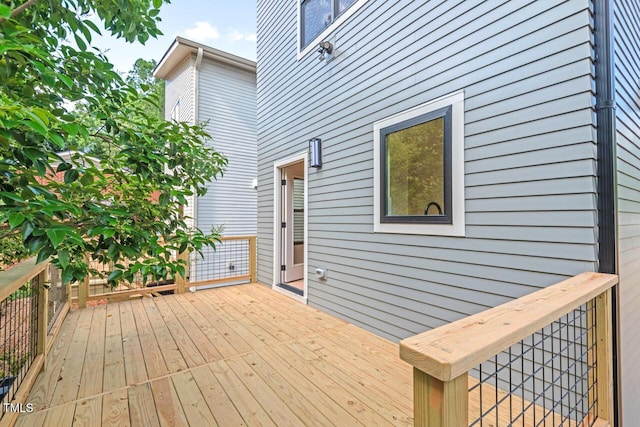 2205 Tampa Ave, Durham, NC 27705 - view of wooden terrace