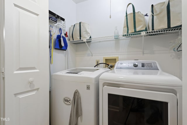 720 Springfork Dr, Cary, NC 27513 - laundry room featuring washer and dryer