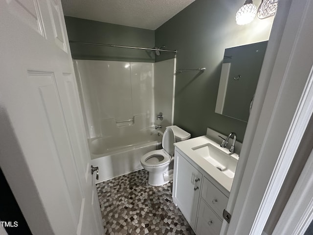 216 Parrish Farm Ln, Benson, NC 27504 - full bath featuring vanity, a textured ceiling, and bathing tub / shower combination