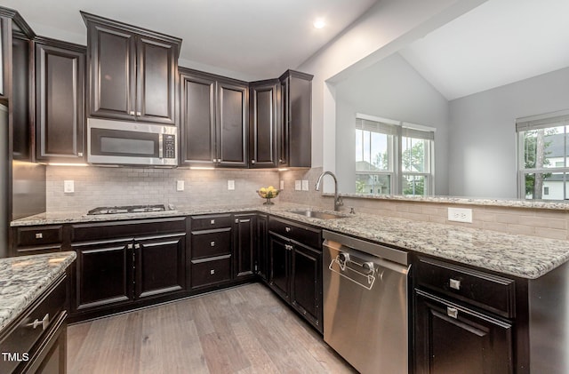3732 Jordan Shires Dr, New Hill, NC 27562 - photo 18