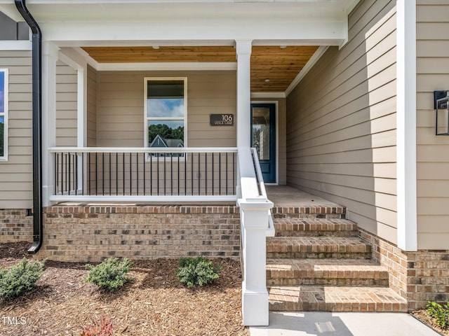 10 Hermitage, Franklinton, NC 27525 - property entrance featuring a porch