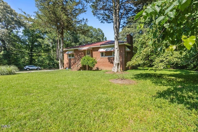3702 Danube Ln, Durham, NC 27704 - view of green lawn