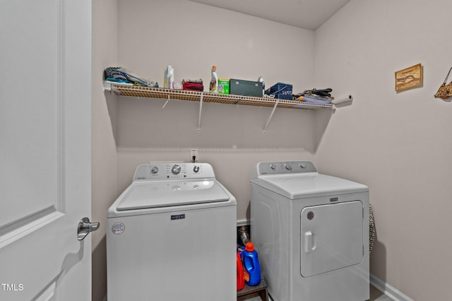 2370 Friars Head Ct, Fuquay Varina, NC 27526 - laundry area with washer and dryer