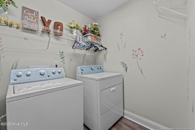 829 Warwick Ln, Carthage, NC 28327 - laundry room featuring independent washer and dryer and dark wood-style floors