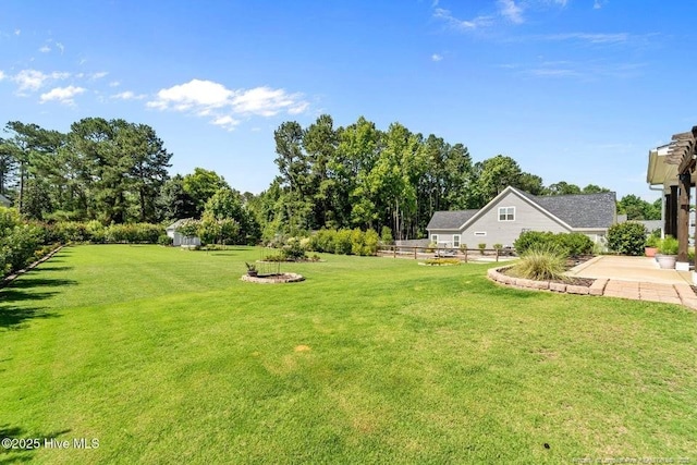 829 Warwick Ln, Carthage, NC 28327 - view of yard