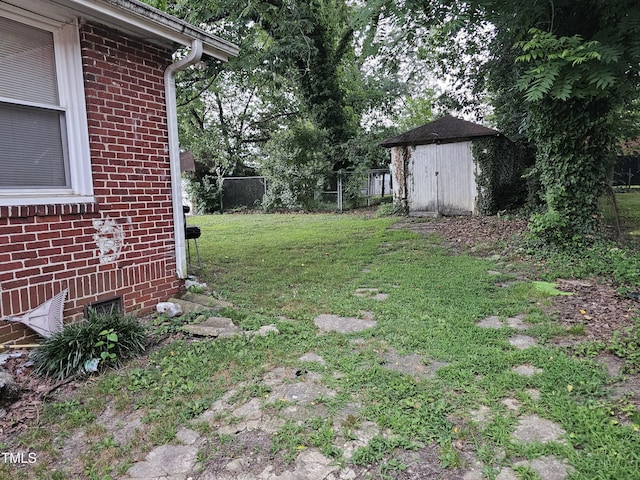 2928 N Patterson Ave, Winston-Salem, NC 27105 - view of yard featuring a shed