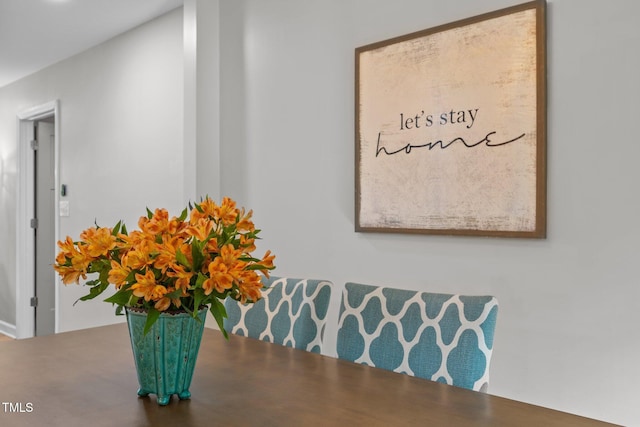 4011 Garrett Rd, Durham, NC 27707 - dining area view