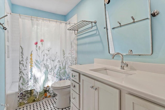 1300 Ruffin St, Durham, NC 27701 - full bath with vanity and shower / bath combo with shower curtain