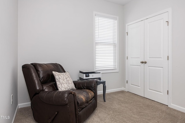 331 Sturgeon St, Smithfield, NC 27577 - living area with light carpet and baseboards