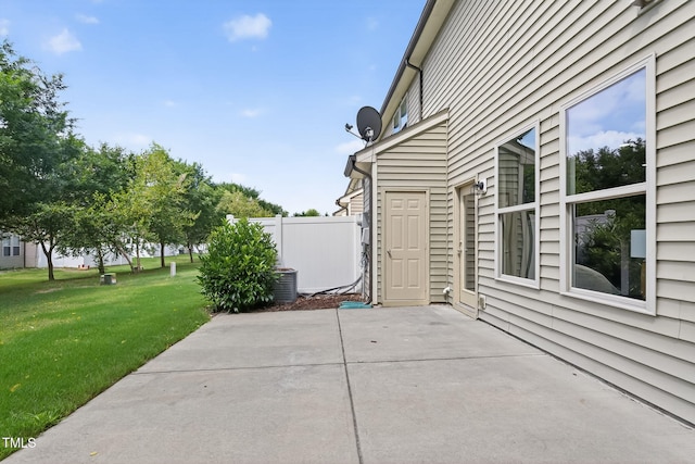 4520 Middletown Dr, Wake Forest, NC 27587 - view of patio / terrace