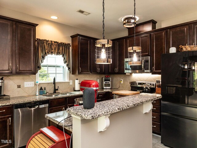 904 Bridlemine Dr, Fuquay Varina, NC 27526 - photo 18
