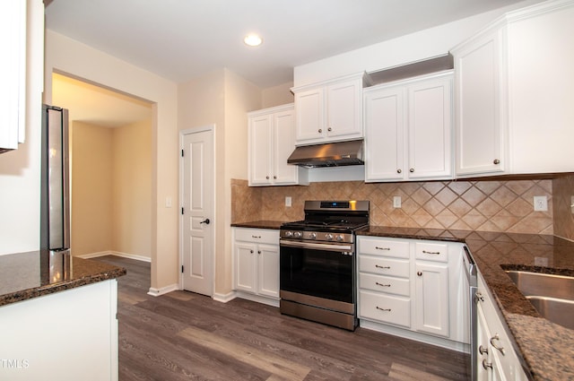 10119 Glen Autumn Rd, Raleigh, NC 27617 - kitchen featuring stainless steel appliances, under cabinet range hood, white cabinets, and recessed lighting