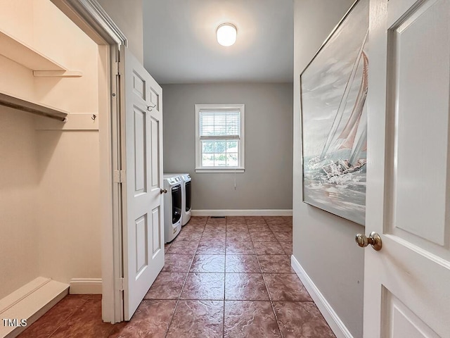 141 Country Club Dr, Henderson, NC 27536 - laundry room featuring washer and dryer and baseboards