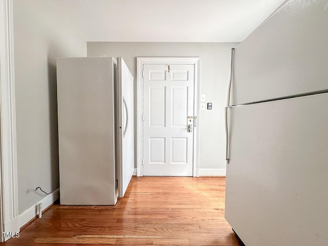 141 Country Club Dr, Henderson, NC 27536 - entryway featuring light wood finished floors