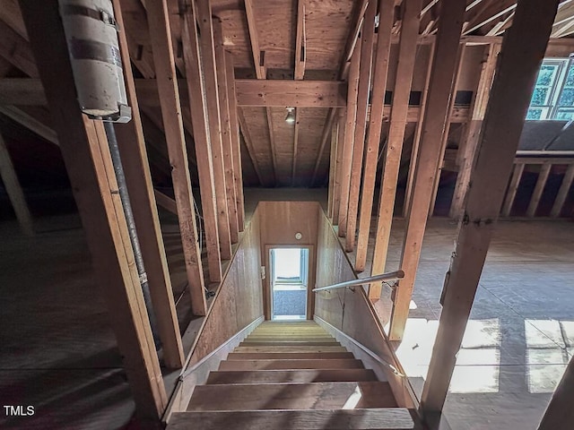 141 Country Club Dr, Henderson, NC 27536 - view of stairs