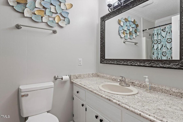 7323 Powell Hooks Rd, Lucama, NC 27851 - bathroom featuring crown molding, vanity, a textured ceiling, and a shower with curtain