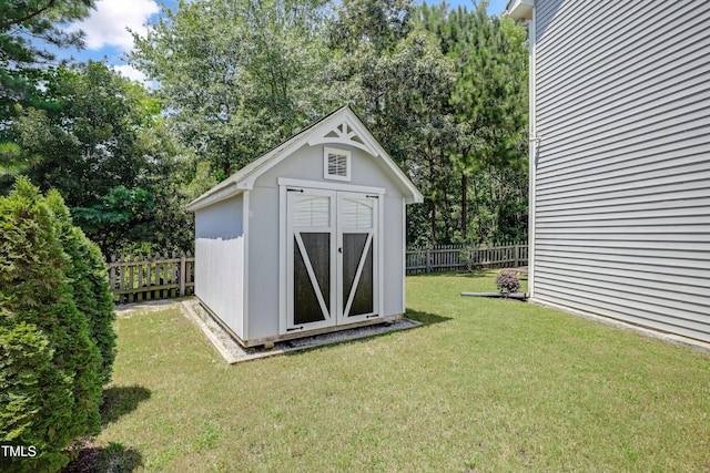 118 Tweedbank Ct, Fuquay Varina, NC 27526 - view of shed with a fenced backyard