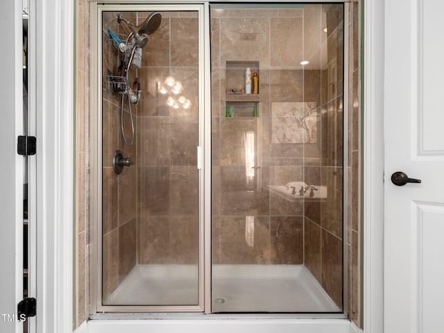 171 Winding Oak Way, Clayton, NC 27520 - bathroom featuring a stall shower