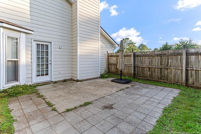 4105 Freedom Ln, Hope Mills, NC 28348 - view of patio