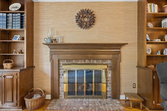 906 Grove St, Chapel Hill, NC 27517 - detailed view of a fireplace