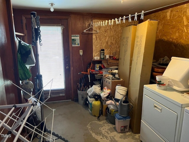904-906 Mckay Ave, Dunn, NC 28334 - storage featuring washer and clothes dryer