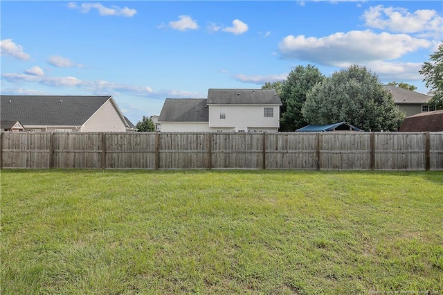 1214 Herring Gull Dr, Fayetteville, NC 28306 - view of fenced backyard