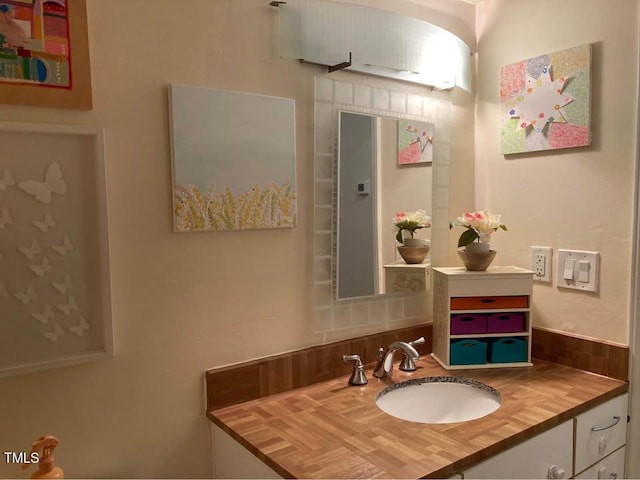 500 Umstead Dr Unit D308, Chapel Hill, NC 27516 - photo 18