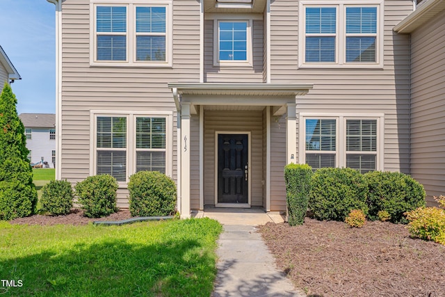 615 Fairway Dr, Mebane, NC 27302 - property entrance