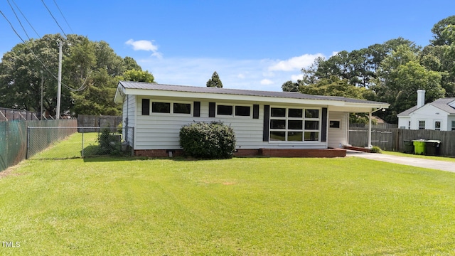 603 E Hill St, Benson, NC 27504 - photo 2